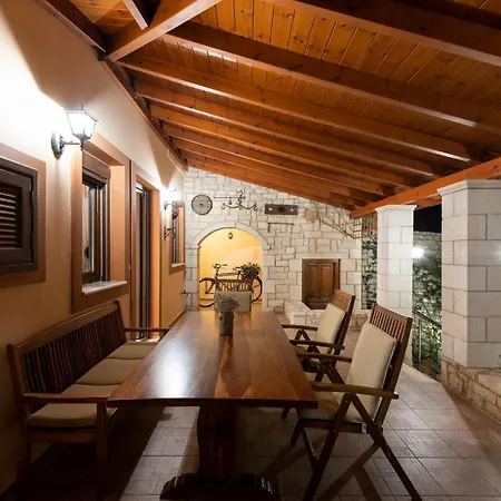 Villa Ageri Traditional